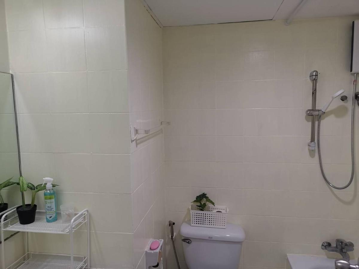 Tower Resident In The Heart Of Bangkok Shopping Center Apartment Makkasan Екстериор снимка