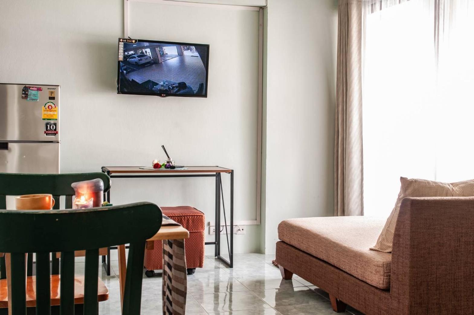 Tower Resident In The Heart Of Bangkok Shopping Center Apartment Makkasan Екстериор снимка