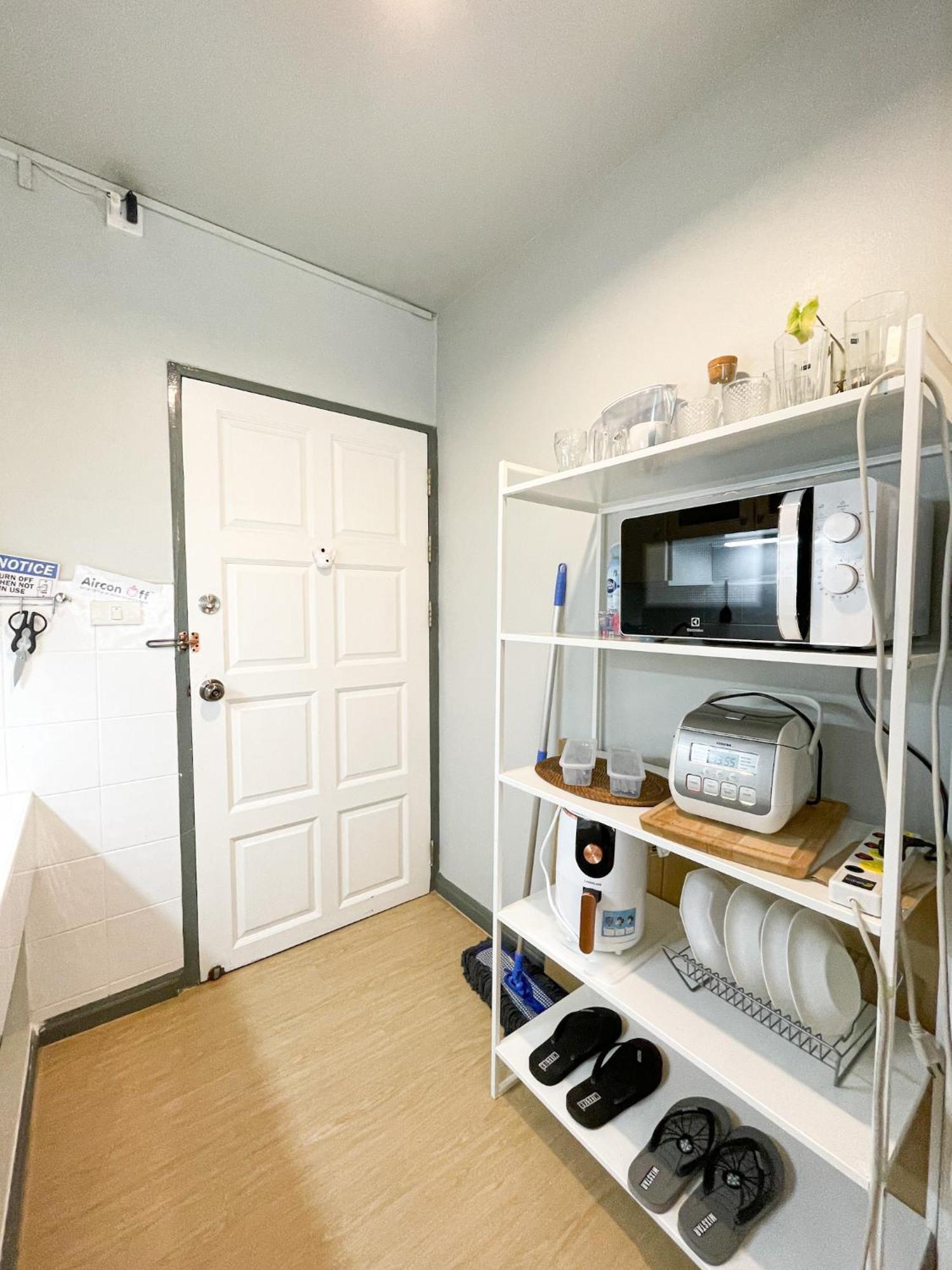 Tower Resident In The Heart Of Bangkok Shopping Center Apartment Makkasan Екстериор снимка