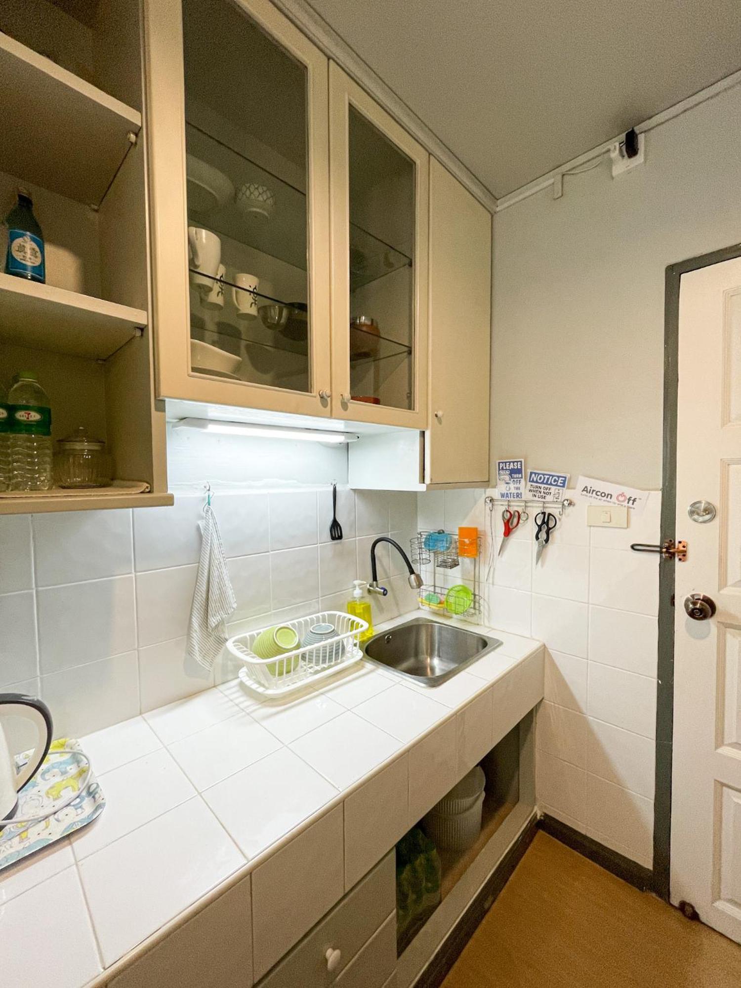 Tower Resident In The Heart Of Bangkok Shopping Center Apartment Makkasan Екстериор снимка
