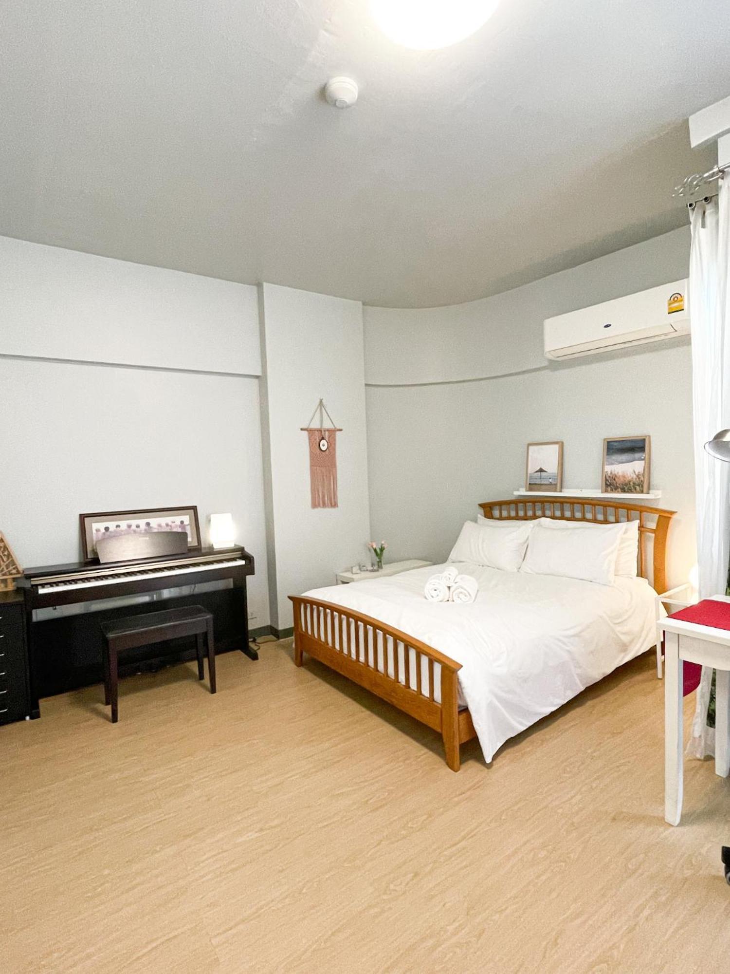 Tower Resident In The Heart Of Bangkok Shopping Center Apartment Makkasan Екстериор снимка
