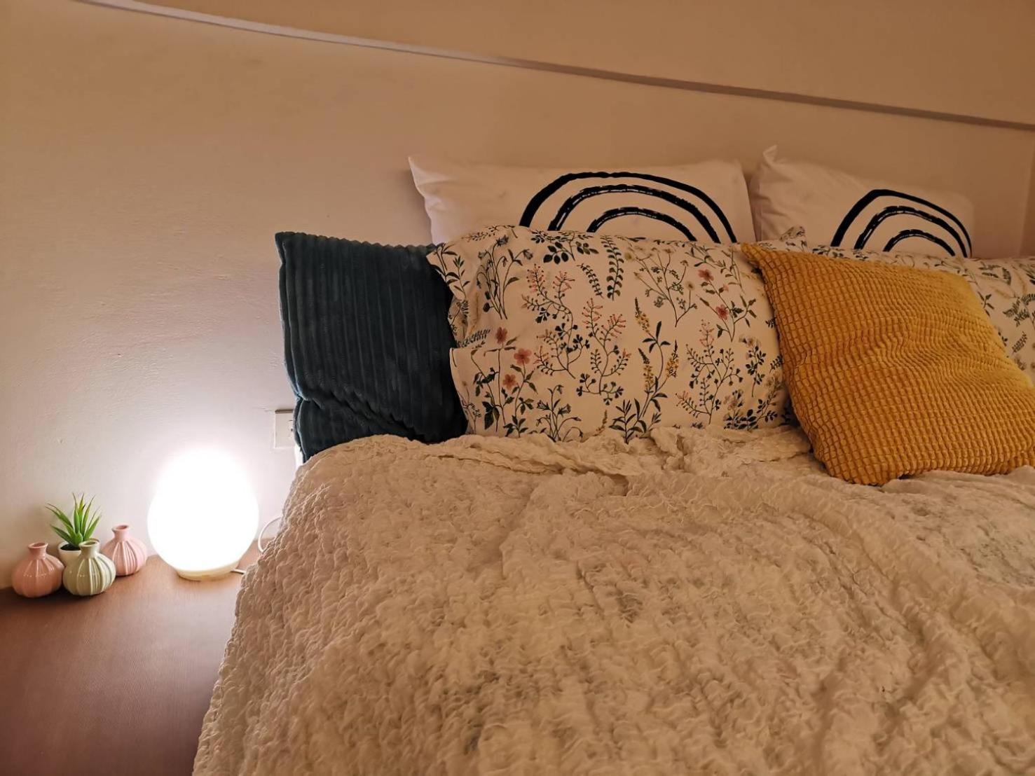Tower Resident In The Heart Of Bangkok Shopping Center Apartment Makkasan Екстериор снимка