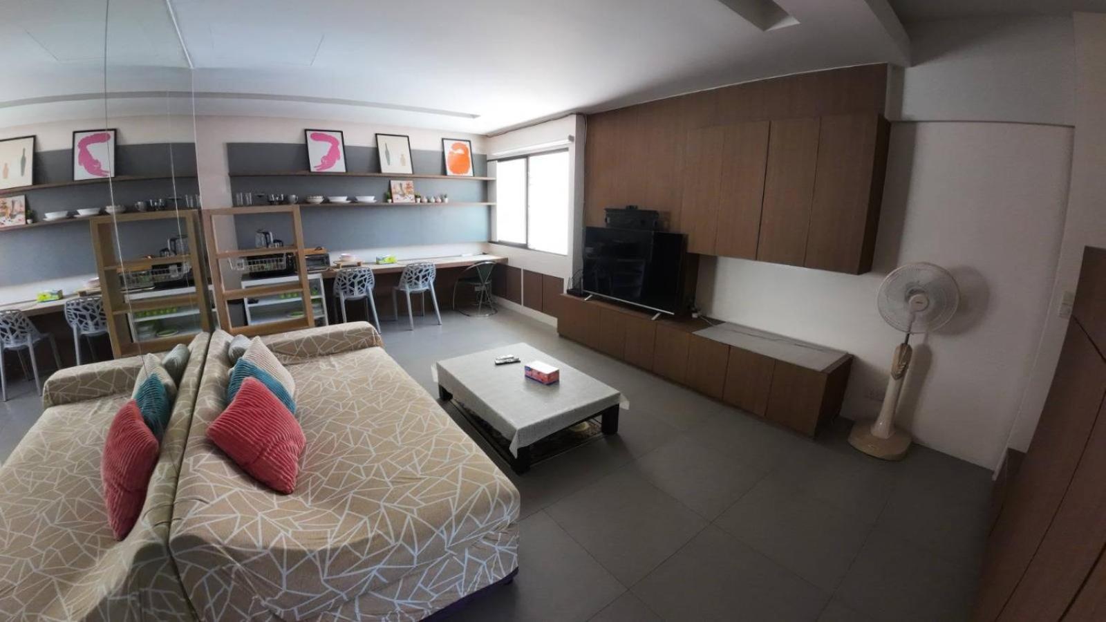 Tower Resident In The Heart Of Bangkok Shopping Center Apartment Makkasan Стая снимка